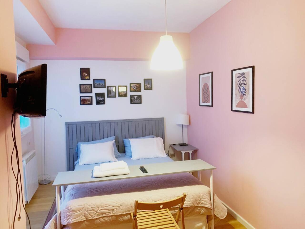 Appartamento Un Hogar En El Centro Con Parking Gratuito Saragozza Esterno foto